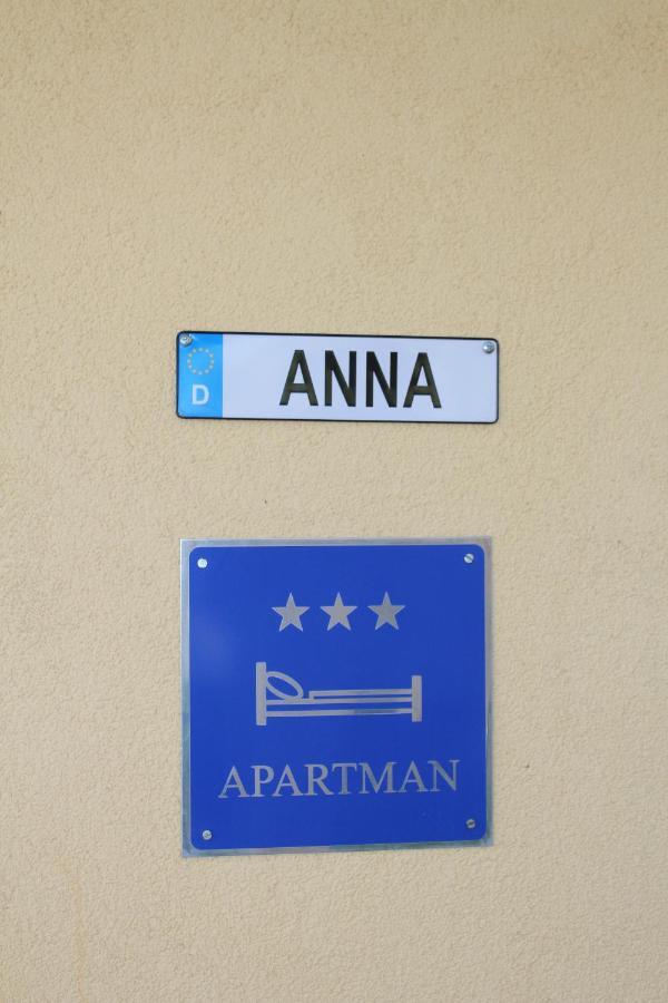 Anna Apartment *