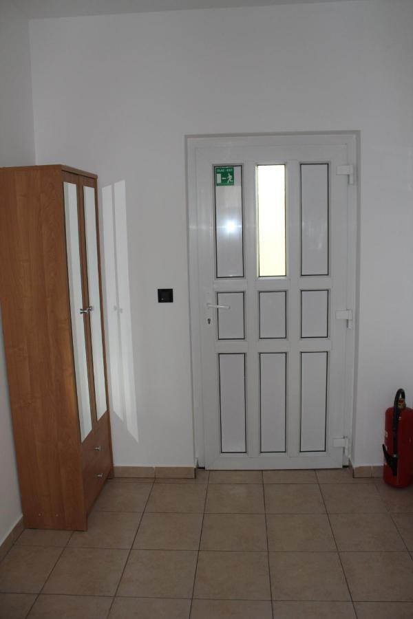 Anna Apartment *
